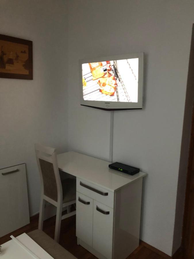 Mol-Ker-Vill Apartment Lenti Zewnętrze zdjęcie