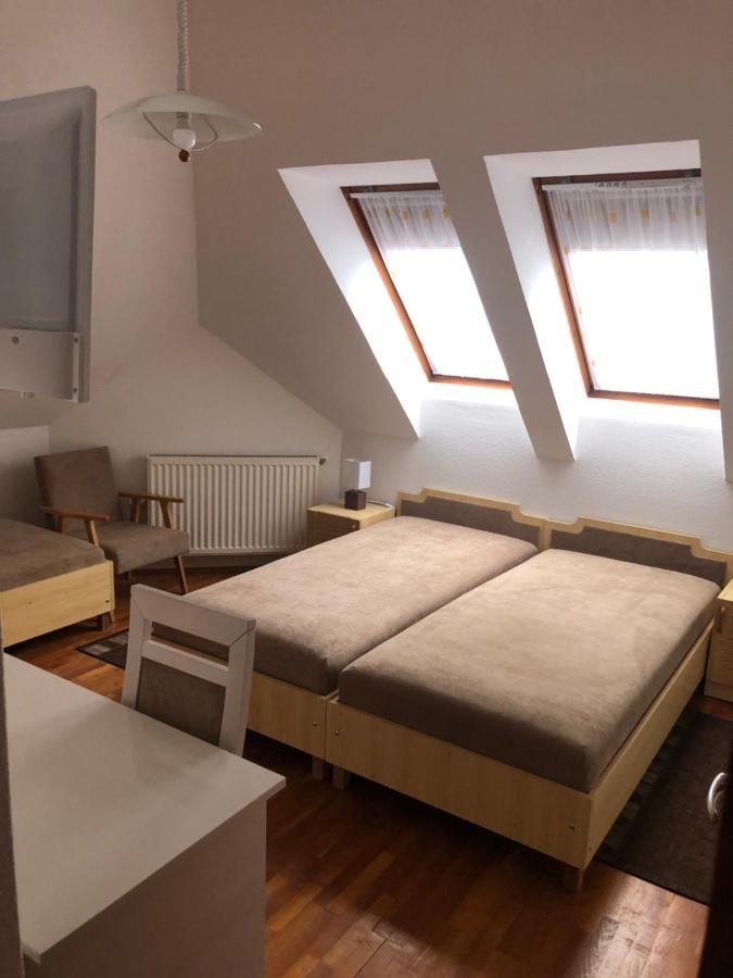 Mol-Ker-Vill Apartment Lenti Zewnętrze zdjęcie