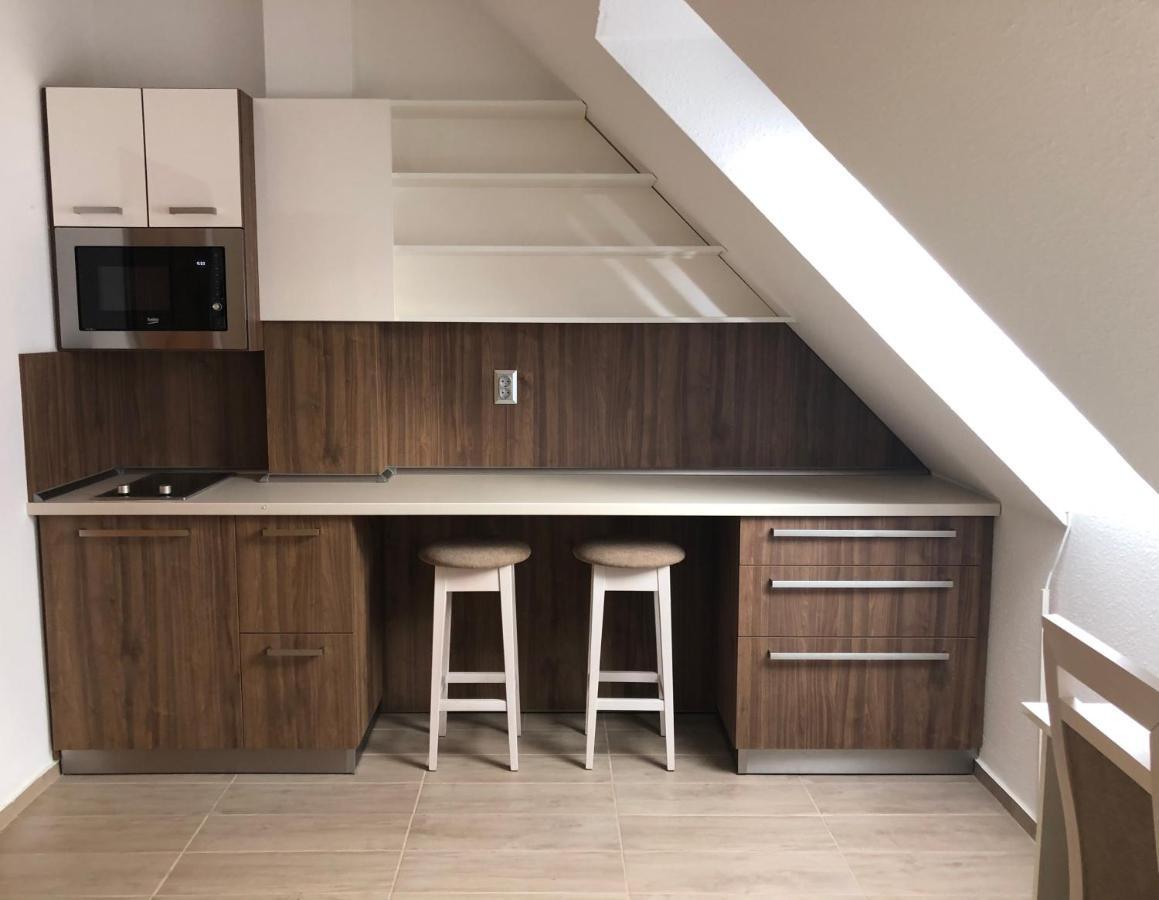 Mol-Ker-Vill Apartment Lenti Zewnętrze zdjęcie