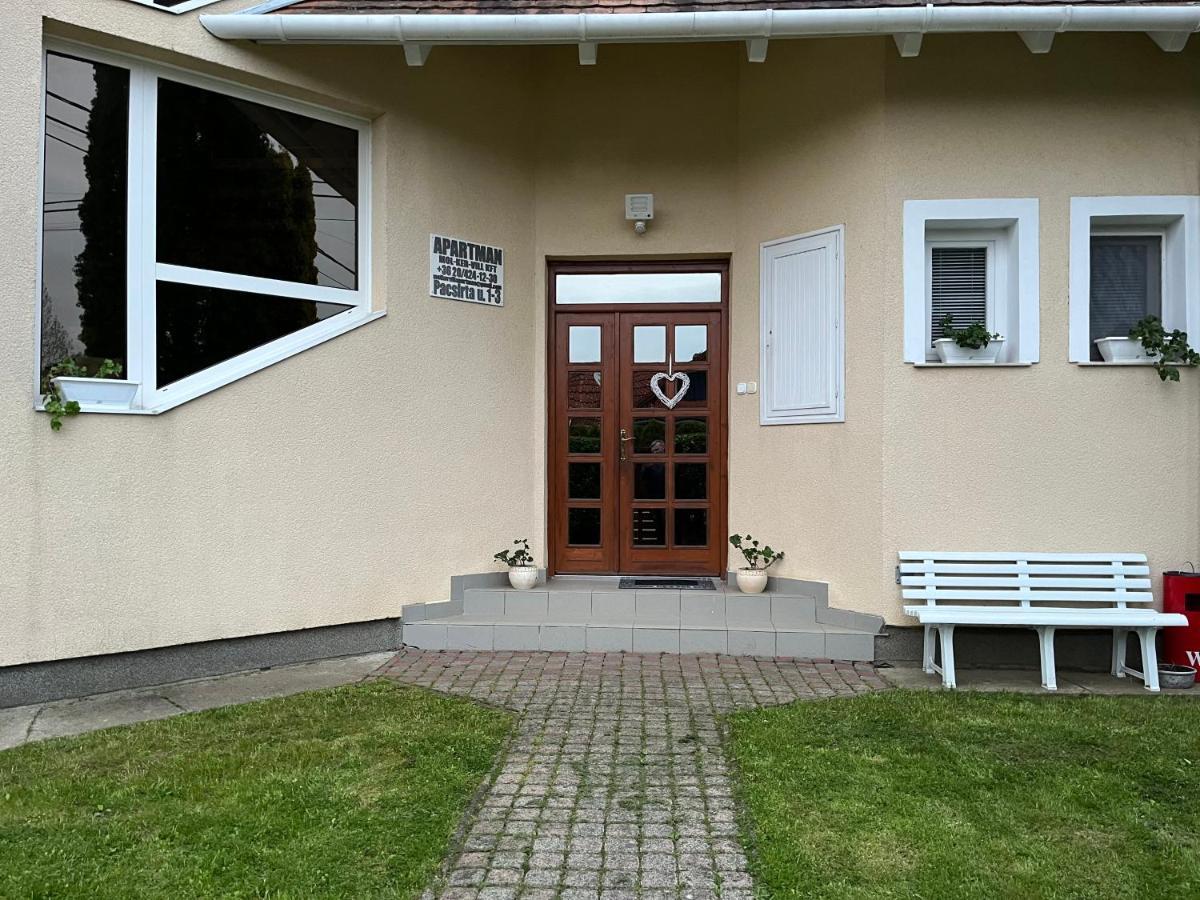 Mol-Ker-Vill Apartment Lenti Zewnętrze zdjęcie